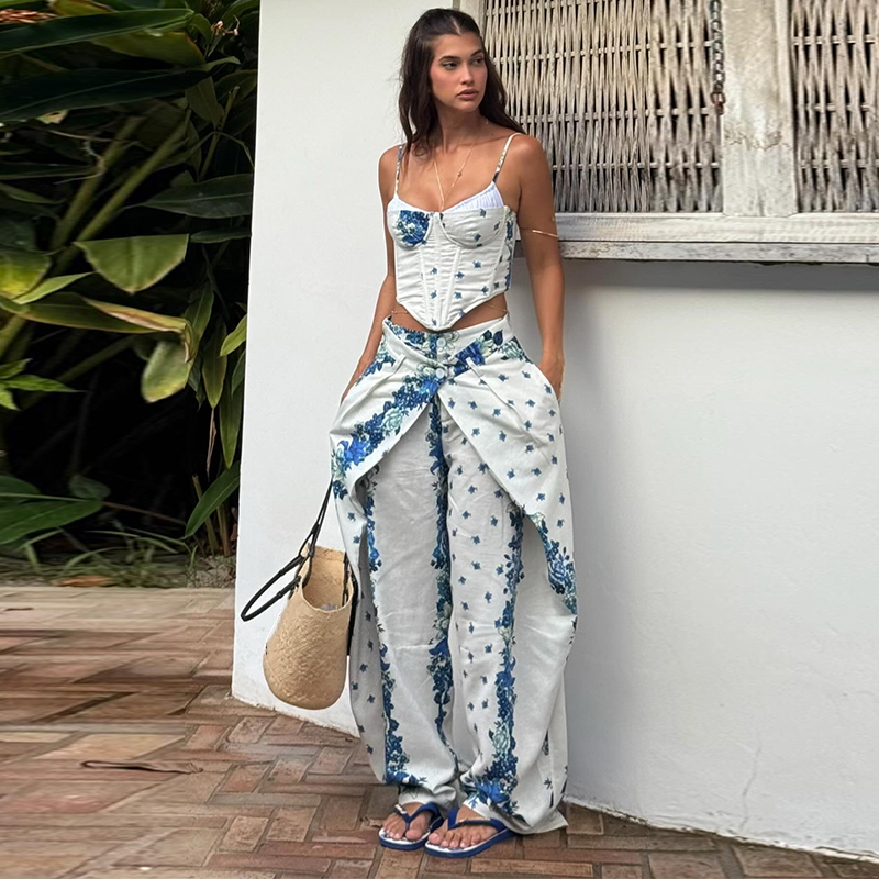 Romper Floral Print - Conjunto Feminino de 2 Peças: Colete