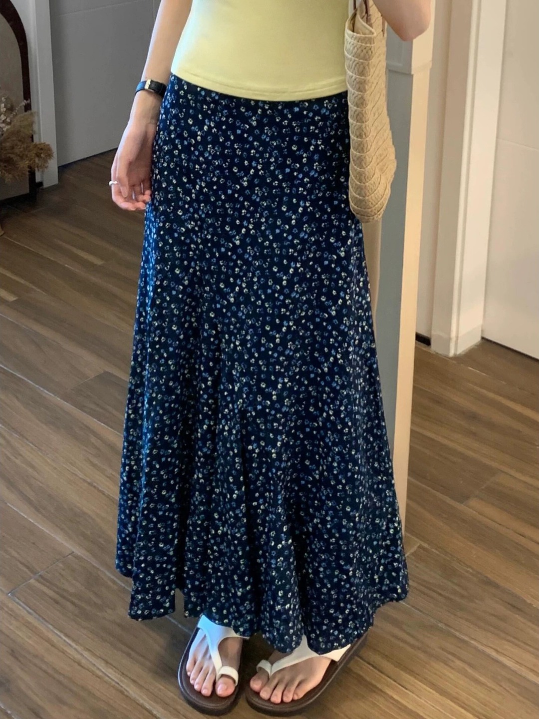 Midi Skirt Floral - Saia Midi Plus Size com Estampa