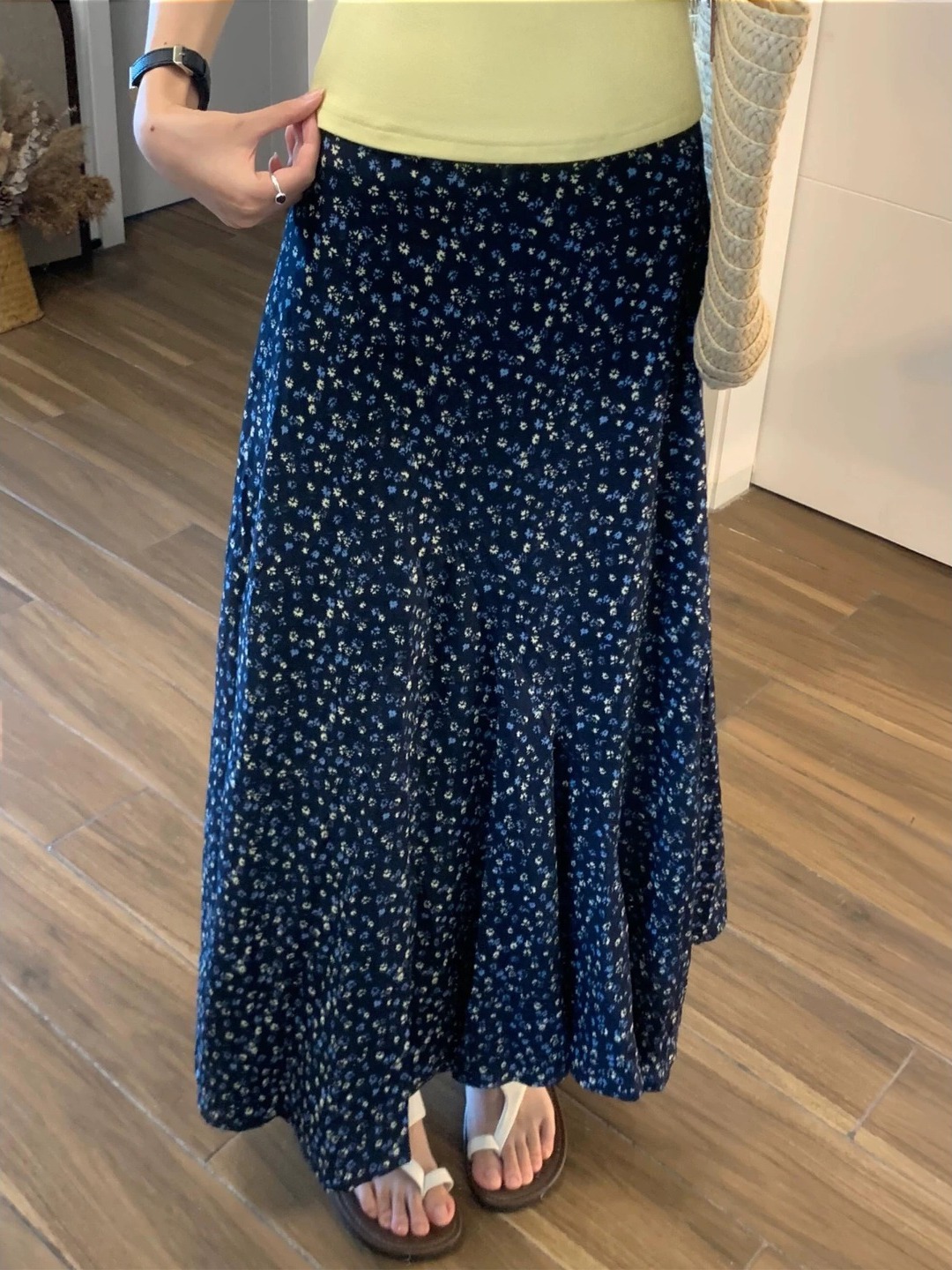 Saia Midi Plus Size com Estamp - Midi Skirt Floral avaliação e preço