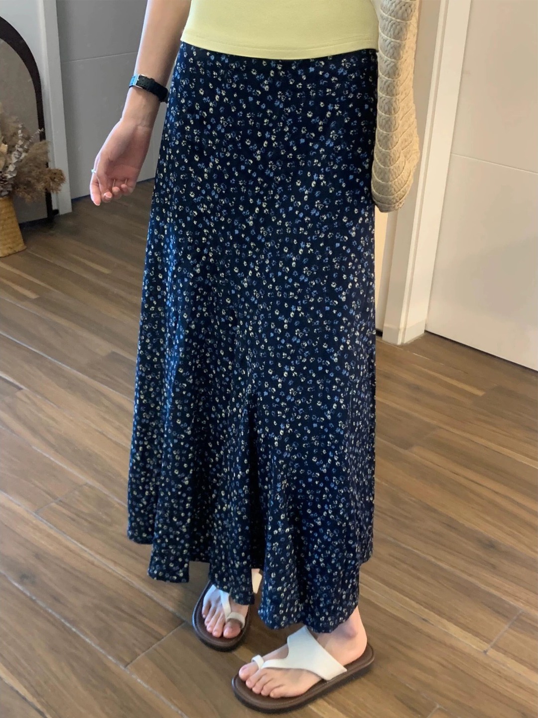 Saia Midi Plus Size com Estamp - Midi Skirt Floral avaliação e preço